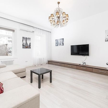 Vorontsov Lane Luxury Apartment オデッサ エクステリア 写真