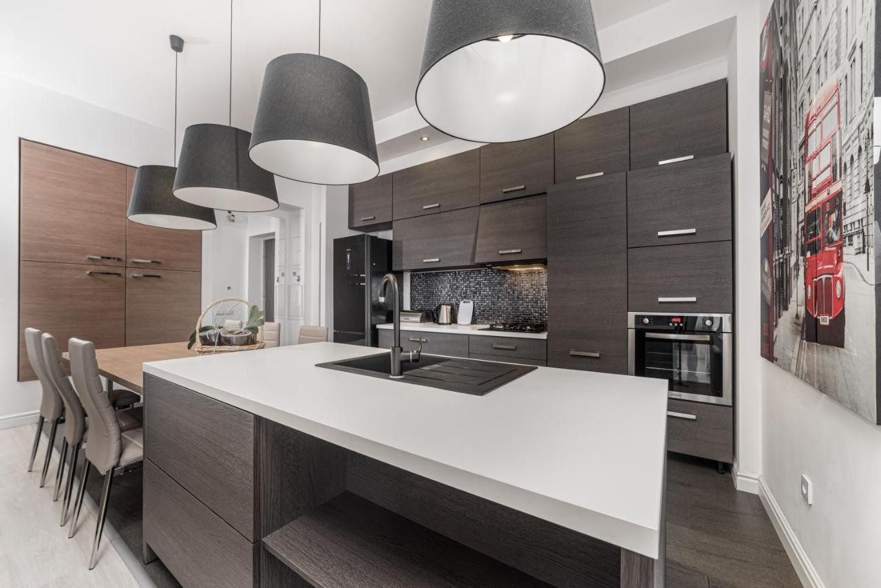 Vorontsov Lane Luxury Apartment オデッサ エクステリア 写真